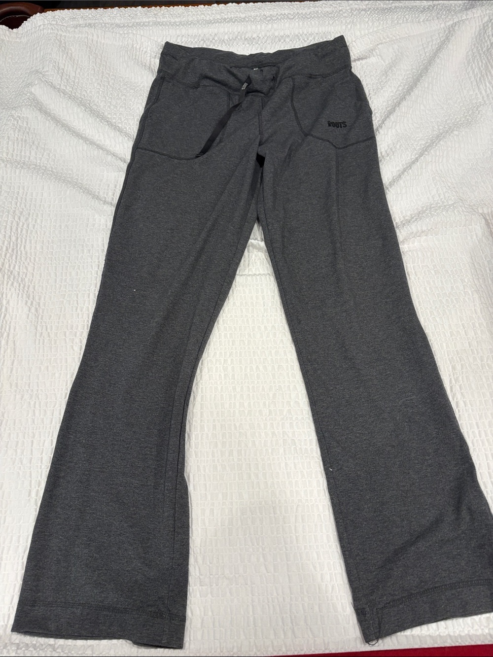 Roots Women’s Charcoal Gray Knit Lounge Pants
Size L